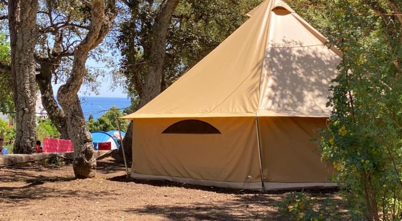 camping moby dick tenda tipi octubre