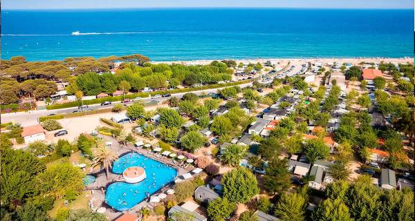 Camping Alannia El Pinar
